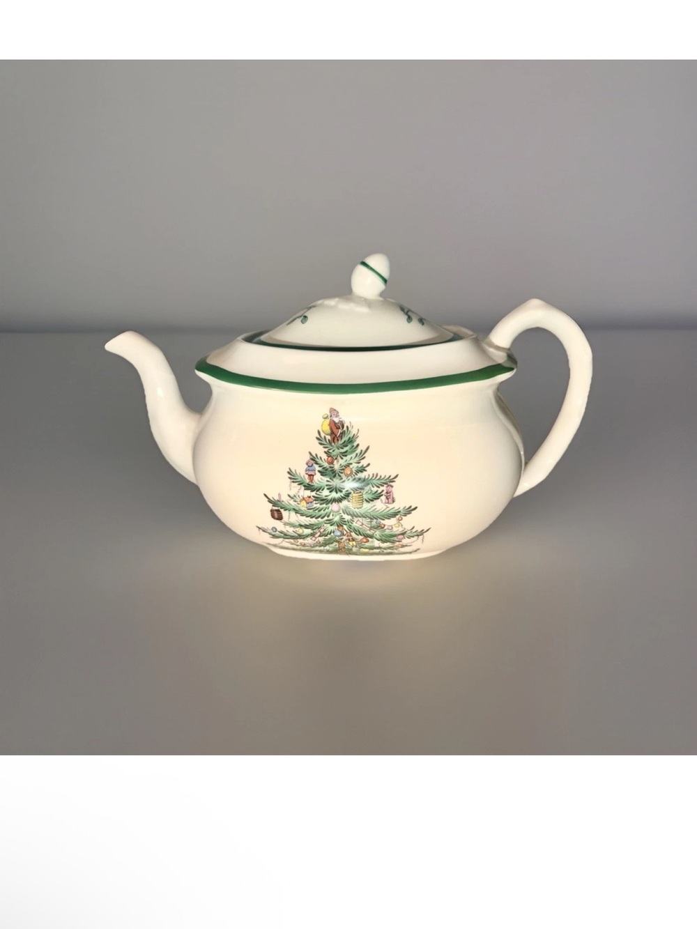 Spode Christmas Tree Teapot w Acorn Lid 32 Oz VTG 70s Plz Read 1 Inner Chip